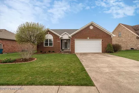 10802 Bardstown Woods Blvd, Louisville, KY 40291