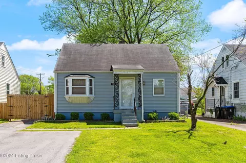 904 Clarks Ln, Louisville, KY 40217
