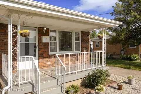 5505 Tupelo Pass, Louisville, KY 40219