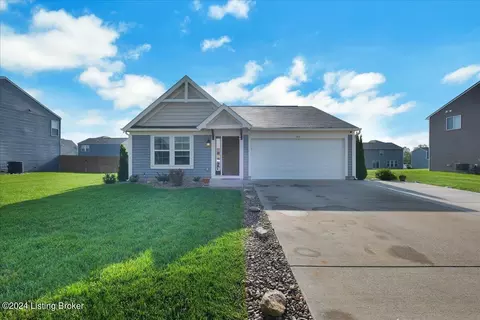 144 Hubbards Crossing Dr, Mount Washington, KY 40047
