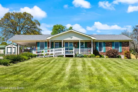 2741 Armstrong Ln, Mount Washington, KY 40047