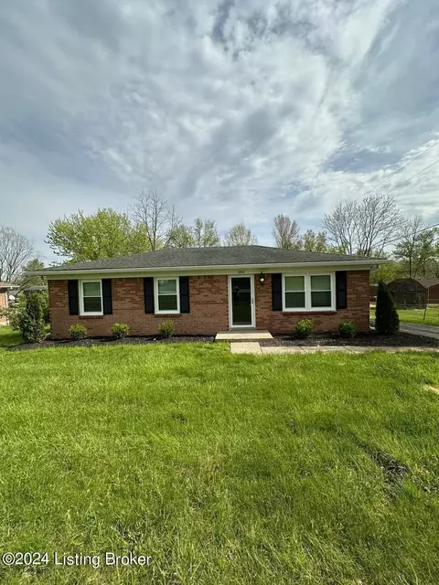 3904 Joyce Dr, Crestwood, KY 40014