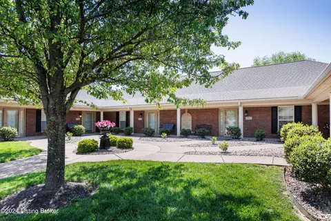 7012 Adeno Way, Louisville, KY 40291