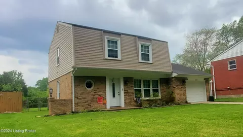 3606 Briarcliff Ct, Louisville, KY 40219
