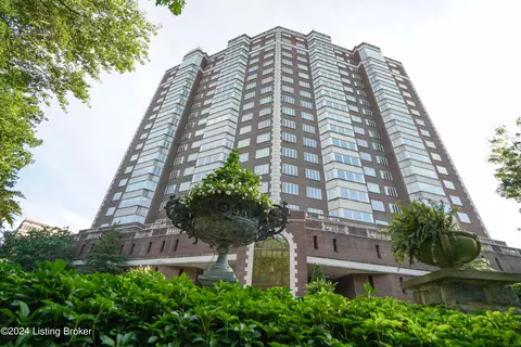 1400 Willow Ave #1805, Louisville, KY 40204