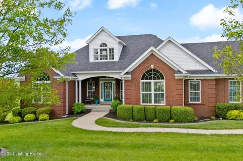 5500 Chapman Ridge Rd, Fisherville, KY 40023