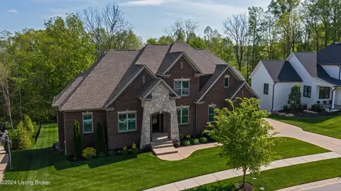 18899 Long Grove Way, Louisville, KY 40245
