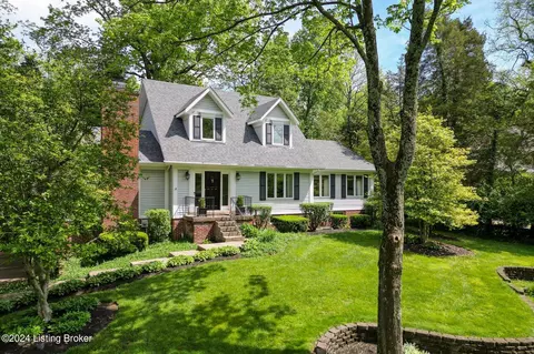 7603 Cambridge Dr, Crestwood, KY 40014