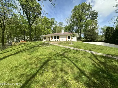 12917 Urton Ln, Louisville, KY 40243