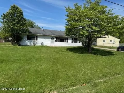 9702 Anita Blvd, Louisville, KY 40272