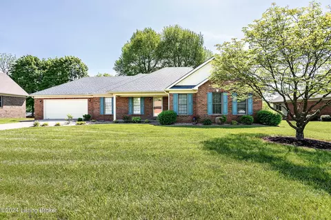 911 Autumn Ave, Bardstown, KY 40004