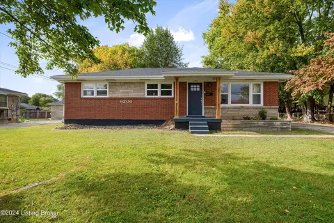 6206 Sheila Rd, Louisville, KY 40219