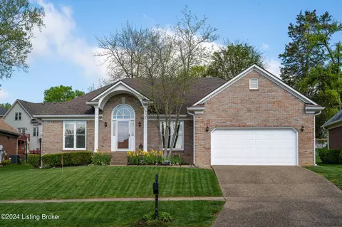 4416 Saratoga Hill Rd, Louisville, KY 40299