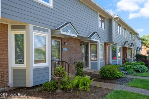 6422 Marina Dr, Prospect, KY 40059