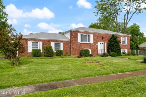 801 Echo Bridge Rd, Louisville, KY 40243