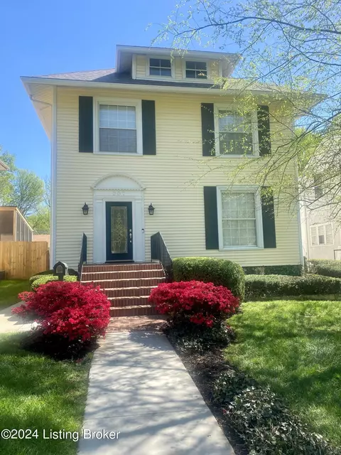 207 S Birchwood Ave, Louisville, KY 40206