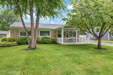 9010 Seaforth Dr, Louisville, KY 40258