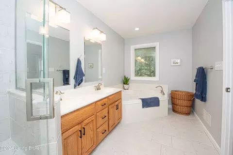 Bath - 276 Yates Ln, Pendleton, KY 40055 photo 4 of 11