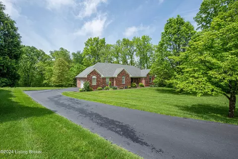 Exterior - 276 Yates Ln, Pendleton, KY 40055 photo 3 of 11