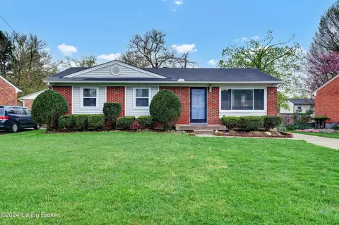 1906 The Meadow Rd, Louisville, KY 40223