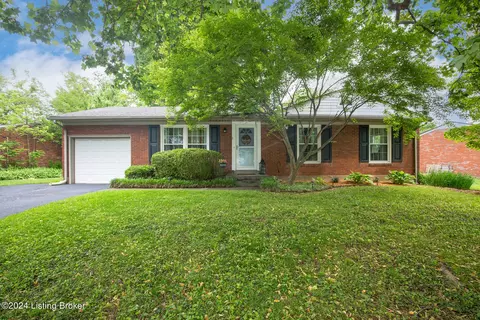 9213 Glover Ln, Louisville, KY 40242