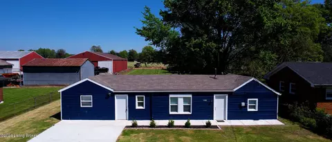 2021 Appleton Ln, Louisville, KY 40216