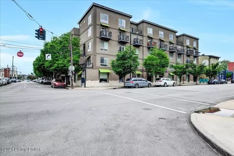 110 S Campbell St #202, Louisville, KY 40206