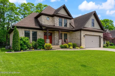 4916 Bridle Bend Way, Louisville, KY 40299