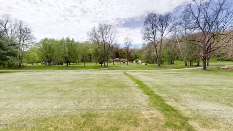 Exterior - 4265 Trinity Ln, Pendleton, KY 40055 photo 6 of 13