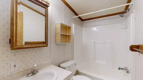 Bath - 4265 Trinity Ln, Pendleton, KY 40055 photo 3 of 3