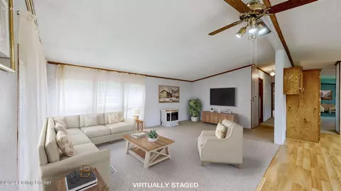 Living - 4265 Trinity Ln, Pendleton, KY 40055 photo 5 of 6