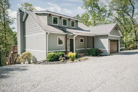 447 Timberlake Ln, Mc Daniels, KY 40152