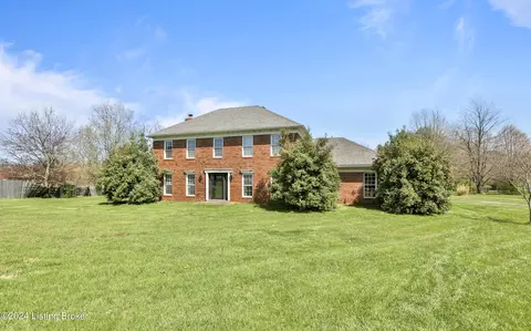 2217 Ridge Way, Shelbyville, KY 40065