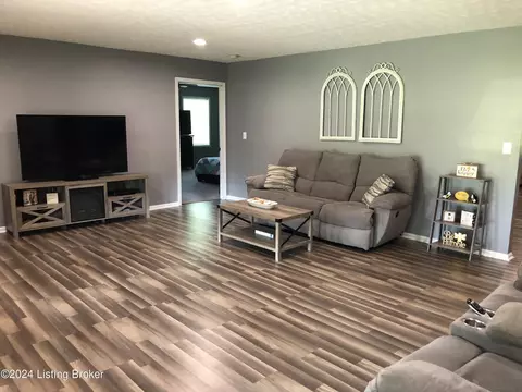 142 Stauffer Ct, Pendleton, KY 40055 photo 9