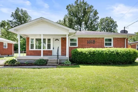 1618 Star Rest Dr, Louisville, KY 40272