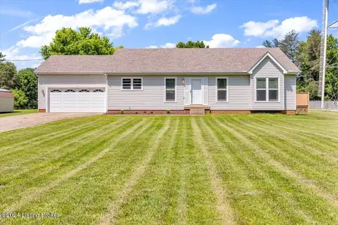 3608 New Moody Ln, La Grange, KY 40031