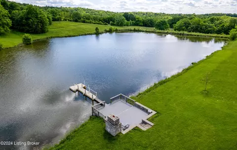 5240 Frankfort Rd, Shelbyville, KY 40065