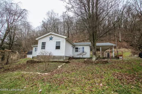 Exterior - 123 Spring St, Milton, KY 40045 photo 8 of 11