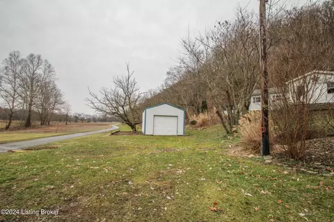 Exterior - 123 Spring St, Milton, KY 40045 photo 11 of 11