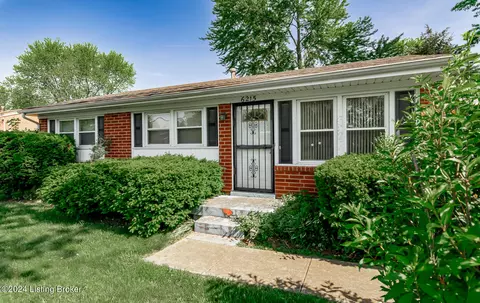 6215 Hackberry Way, Louisville, KY 40229