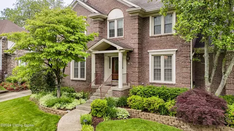 10605 Red Birch Ct, Louisville, KY 40223