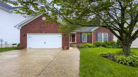 10708 Alderbrook Pl, Louisville, KY 40299