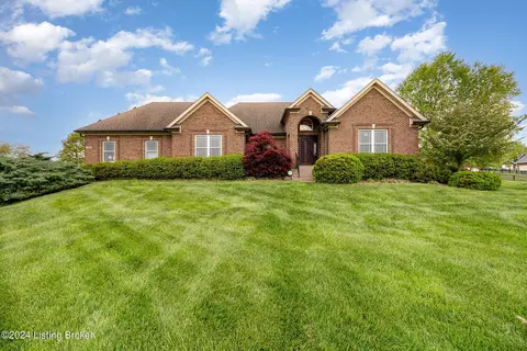 124 Brianna Ct, Fisherville, KY 40023