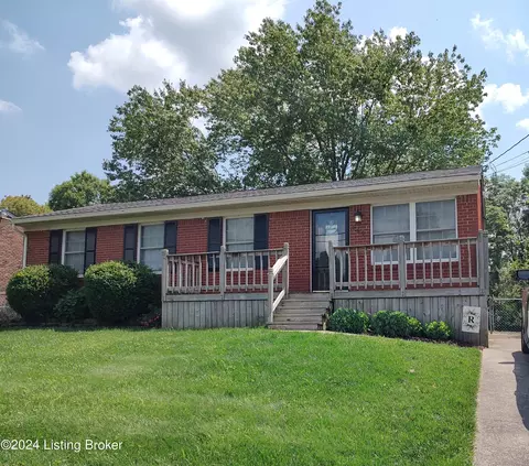 169 Summers Dr, Louisville, KY 40229