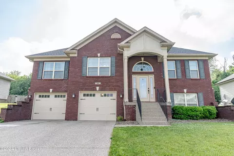 509 Reserves Ct, Simpsonville, KY 40067