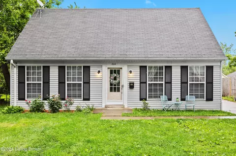 804 Monroe St, La Grange, KY 40031