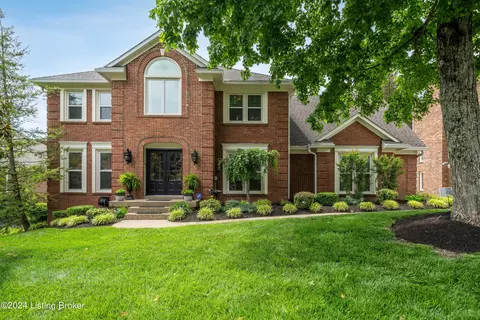1604 Greensbrook Pl, Louisville, KY 40245