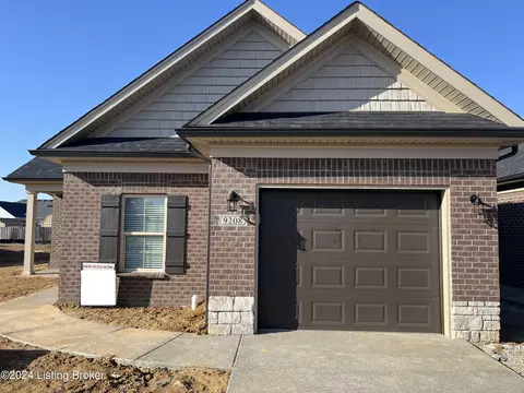 9208 Meadow Valley Ln, Louisville, KY 40291