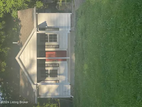 3765 Parthenia Ave, Louisville, KY 40215