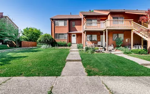 499 Piping Rock Rd, Brandenburg, KY 40108